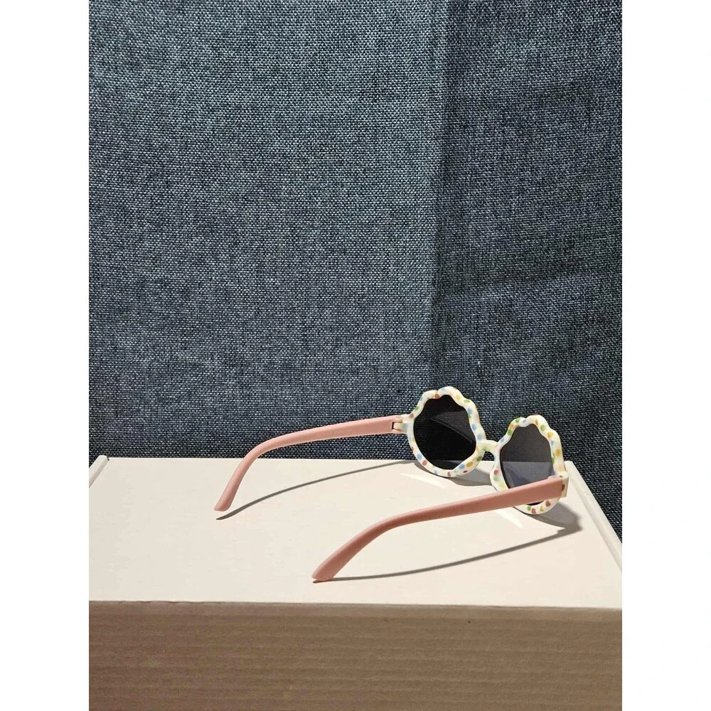 Fynn & Riley Toddler Girls Sunglasses Flower Polka Dot 100% UV Protection NEW